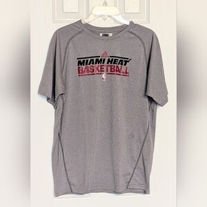 Adidas NBA Basketball Unisex Adult (Small) Miami Heat T-Shirt/Top/Shirt